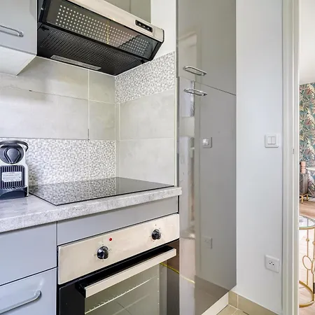 Apartment Le Noble - A - 330b Neuilly-sur-Seine