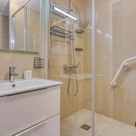 Le Noble - A - 330b Neuilly-sur-Seine