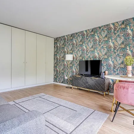Le Noble - A - 330b Apartment Neuilly-sur-Seine